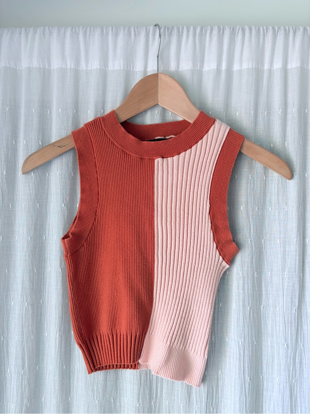 Kendall & Kylie Two-Tone Ribbed Tank - Rust Orange & Blush Pink